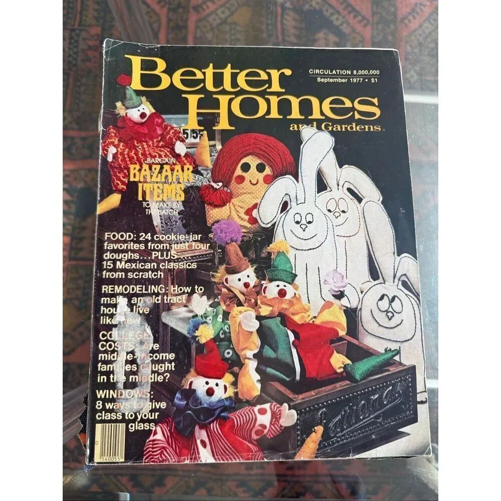 1977 Vintage Better Homes and Gardens Magazine